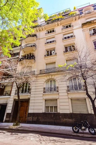 Imagen 2 de 30 de Depto De Diseño Y Estilo: 3 Dorm. Edificio Francés De Categoría Con Cochera