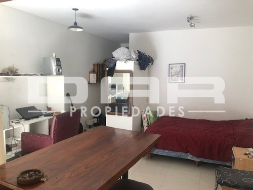 Imagen 6 de 7 de 1 Amb Planta Baja Con Patio, Parrilla Y Cochera Incluida! ***bajas Expensas***