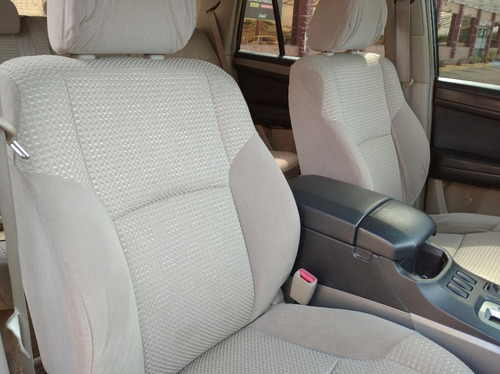 Imagen 12 de 16 de Toyota 4runner 4x2 - Automatica