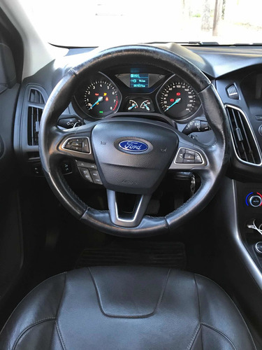 Ford Focus Se Plus 2.0 At