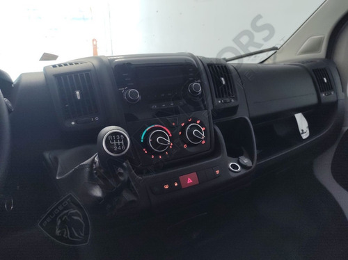 Imagen 10 de 25 de Peugeot Boxer Premium 2.2 Hdi 435mh 130 0km 2023