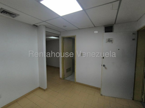 Oficina En Alquiler 3 Cubiculos Caracas Av Libertador Db 25-18654