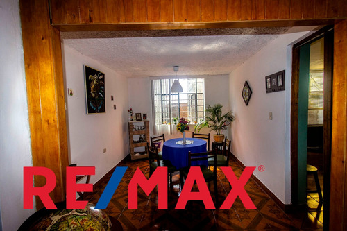 Se Vende Departamento Duplex En San Juan De Miraflores