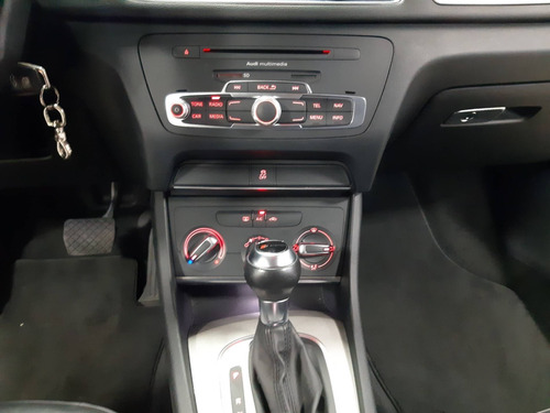 Audi Q3 2.0 Tfsi Ambiente Quattro 4p Gasolina S Tronic