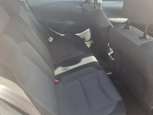 Imagen 14 de 17 de Peugeot 308 2014 1.6 Allure Nav 115cv