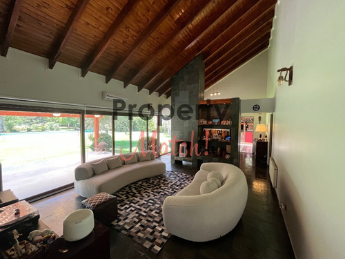 Imagen 3 de 24 de Espectacular Casa En Chicureo