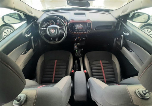 Imagem 7 de 12 de Toro 2.0 16v Turbo Diesel Freedom 4wd At9
