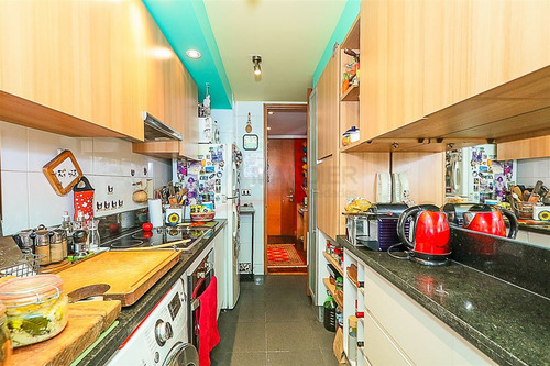 Departamento En Venta De 2 Dorm. En Vitacura