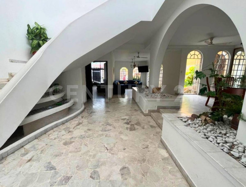 Casa En Renta Amueblada En Lomas De Mazatlán, Sinaloa, México.
