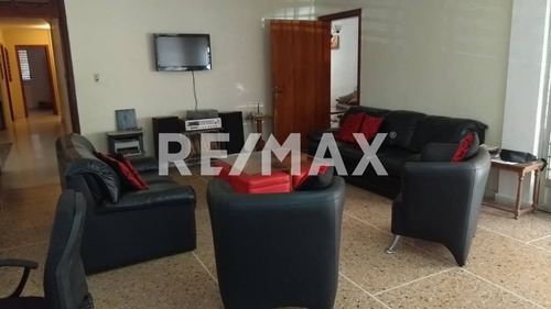 Imagen 18 de 18 de Liliana Martinez Remax Casa En Venta En Urb. Trigal Norte Cd 134343