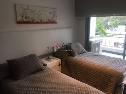 Imagen 8 de 30 de Departamento 2 Dormitorios Con 2 Parrilleros Propios!! En La Brava, Impecable!