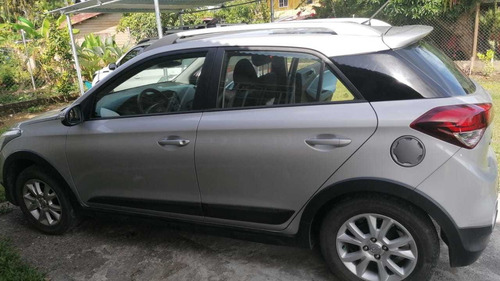 Imagen 5 de 12 de Hyundai I20 Active Active I20 Manual