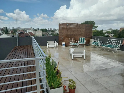 Imagen 7 de 8 de Dpto 2 Amb C/jardin Y Cochera Unico