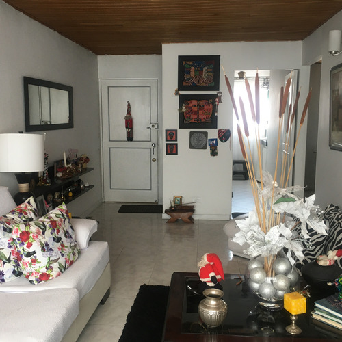 Apartamento Santillana Floresta