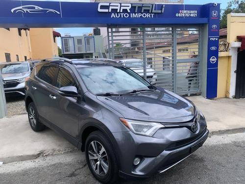 Toyoya Rav4 Xle Americana 