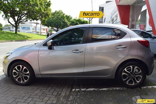 Imagen 2 de 14 de Mazda