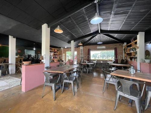 En Venta Negocio Restaurante En El Circulo Militar Las Delicias Maracay Todo Operativo Con Vista Al Lago Para Tus Eventos Kg