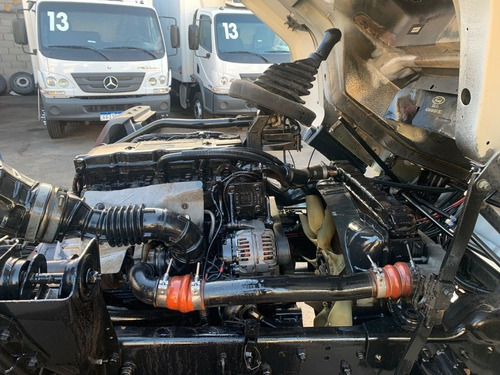 Imagem 11 de 15 de Ford Cargo 1317 Toco 4x2 06/06 Chassi Motor Novo