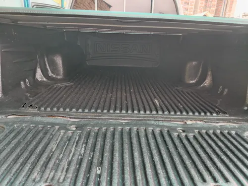 Nissan Frontier 2.4 Std D22 4x2