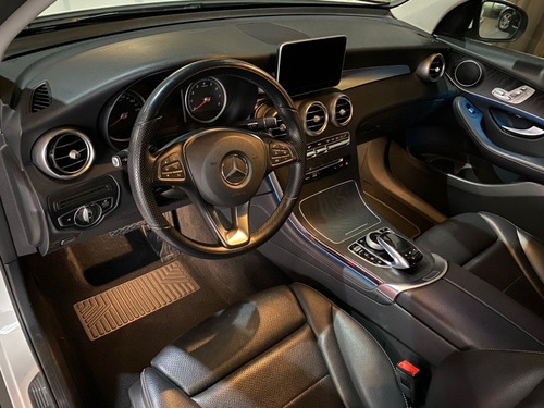 Imagen 12 de 15 de Mercedes-benz Clase Glc 2019 2.0 300 Off Road At