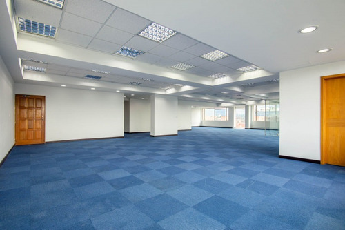 Imagen 2 de 16 de Oficina En Arriendo/venta En Bogotá Santa Barbara Occidental. Cod 6605