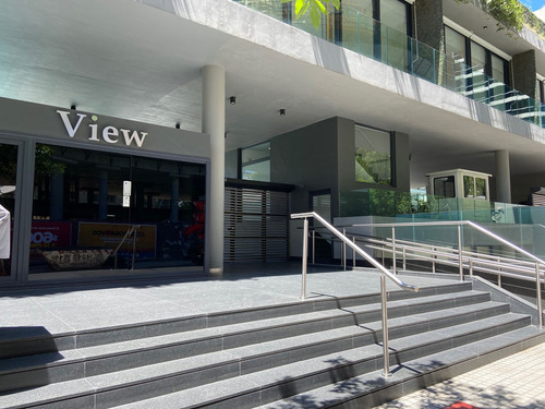 Venta Cochera Edificio View Libertador