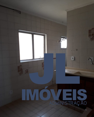 Imagem 3 de 7 de Apartamento - Ap00084 - 70668681