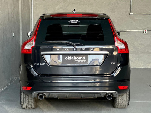 Volvo XC60 2.0 T5 R-design 5p