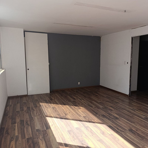 Oficinas En Renta Sobre Periferico Y Frente A Plaza Toreo