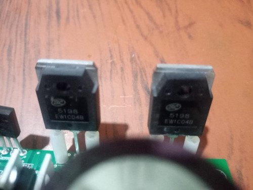 Imagen 2 de 9 de Amplificador 200w Para Cajas Activas 33v