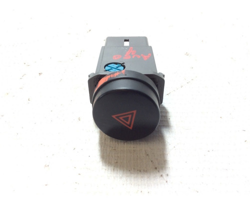 Botón Switch Intermitentes Chevrolet Aveo Ls Mod 12-17 Orig (Usado)