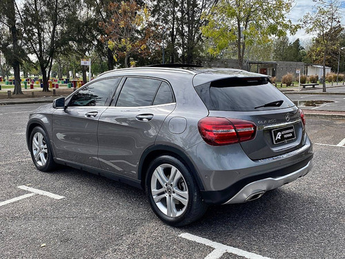 Mercedes-Benz Clase GLA 1.6 Gla200 Urban 156cv