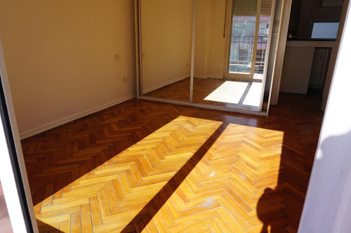 Un Bomboncito - Para Entrar - Balcon Terraza - Todo Sol -