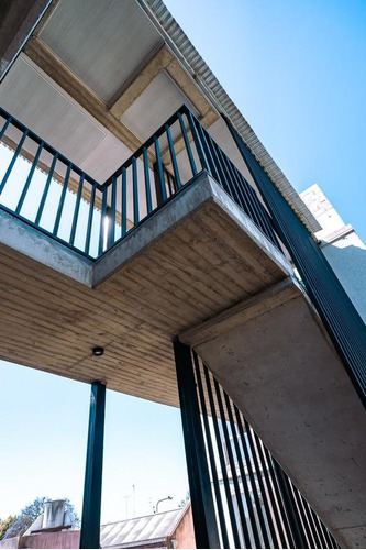 Imagen 6 de 30 de Departamento Tres Ambientes A La Venta En Lujan Las Heras 1042
