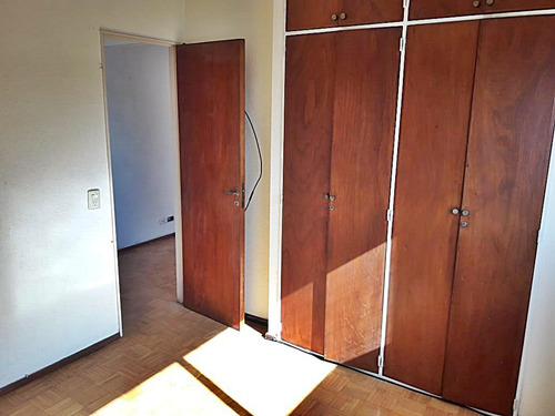 Venta De Departamento De 2 Amb En Wilde - Apto Profesional