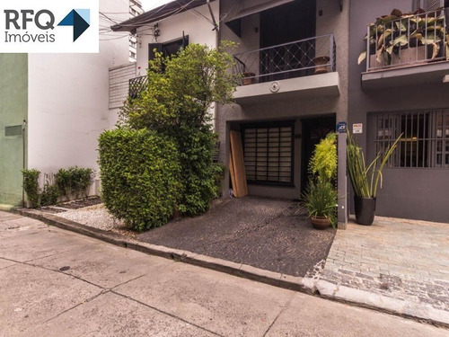 Imagem 5 de 30 de Uma Casa Super Charmosa No Melhor Estilo, Townhouse Londrino, Numa Vila De Casas No Coração Do Itaim Bibi. - Cv00009 - 70239493