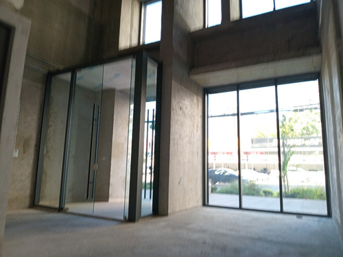 Nuevo Locales Comerciales En Vicuña Mackenna 6633