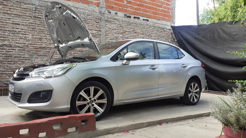 Citroën C4 Lounge 2017 1.6 Hdi 115 Feel Pack 10 Años