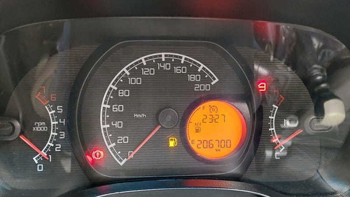 Imagem 10 de 15 de Fiat Siena El 1.4 Flex 2014