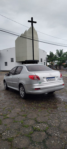 Peugeot 207 Sedan Passion XR 1.4 Flex 8V 4p