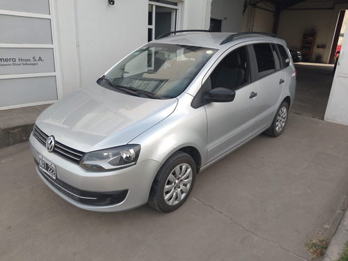 Volkswagen Suran 1.6 Comfortline 101cv