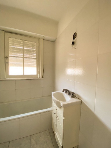 Imagen 11 de 14 de Departamento En Venta En Lanus Oeste