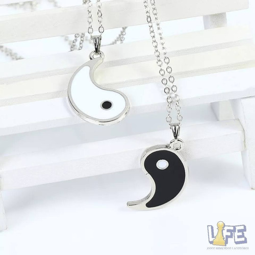 Colar Duplo Yin Yang Naruto - Namoro/ Best Friends (1 Par) Cor Prateado