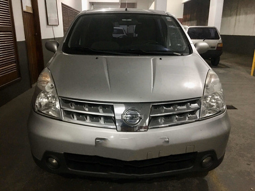 Nissan Livina 1.8 Sl Flex Aut. 5p 2010
