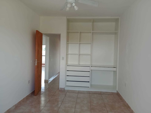 Imagen 9 de 20 de Departamento De 2 Dormitorios En Venta En Posadas, Misiones