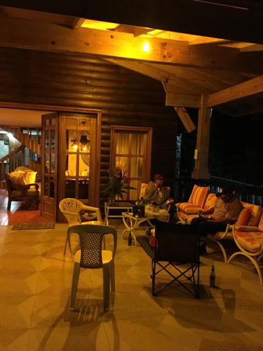 Imagen 27 de 30 de Vendo Villa 3 Niveles 4 Hab/ 900 Mt2 Rancho Guaraguao Contan