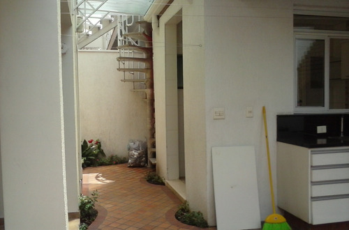 Sobrado Com 3 Dormitórios À Venda, 280 M² Por R$ 2.100.000,00 - Vila Carrão - São Paulo/sp - So0009