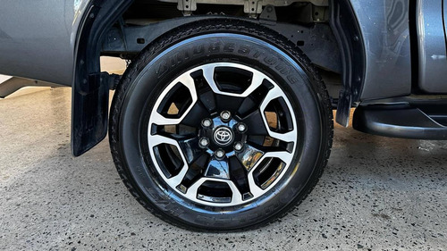Toyota Hilux 2.8 Cd Srx 177cv 4x4 At