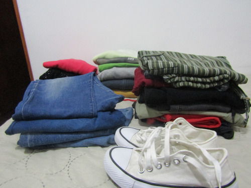 Lote Ropa Otoño/inv. Exc. Estado Ideal Feria Americana Leer Azul (Usado)