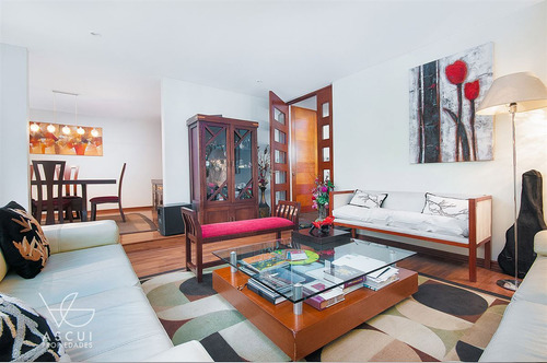 Casa San Carlos Apoquindo Condominio Seguro, 5 Dorm, 4 Baños